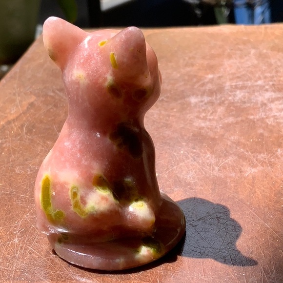 COPY - TOURMALINE HAND CARVED DOG - Picture 4 of 6